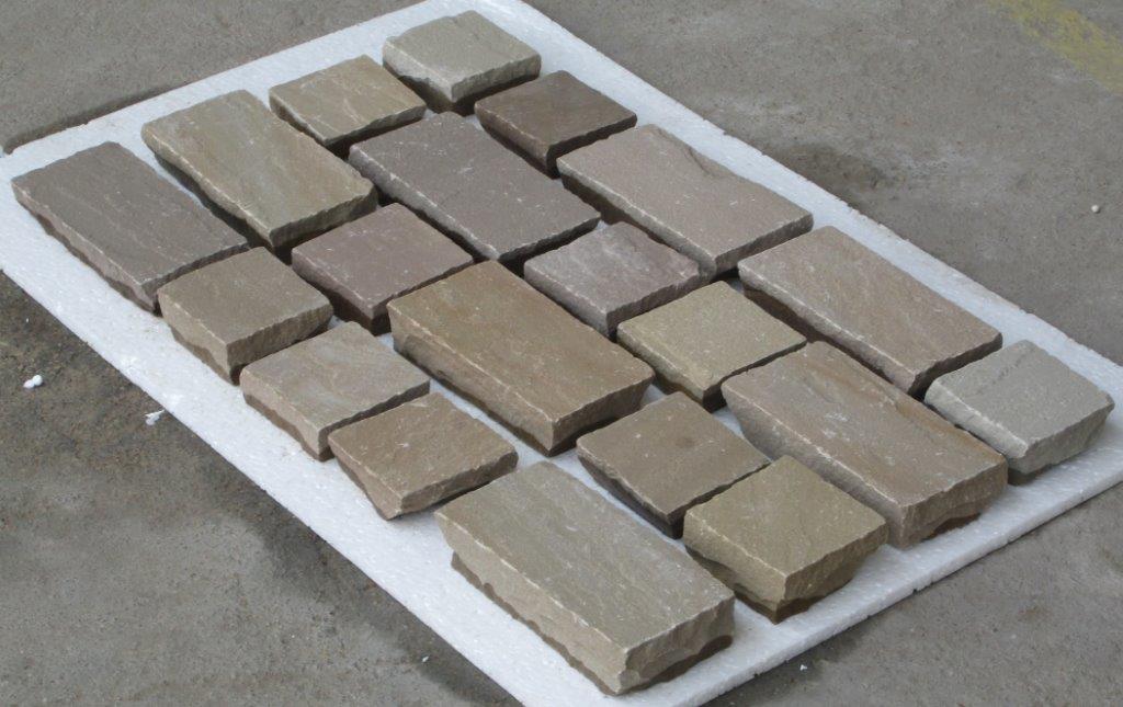 Raj (Brown) Setts