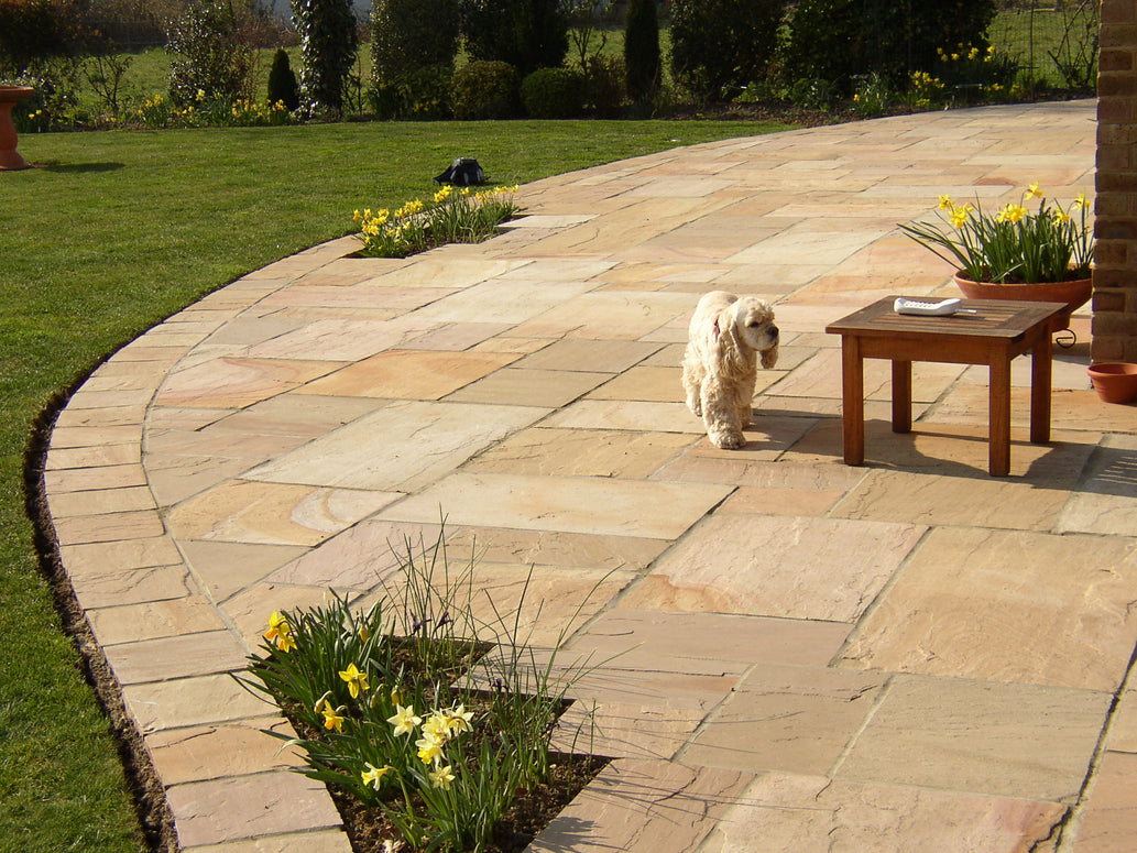 Golden Leaf Sandstone Paving 1